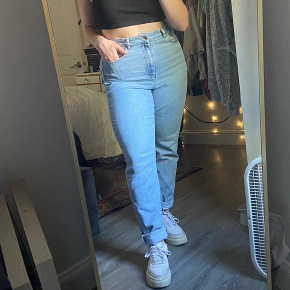 New Look Lift & Shape Light Wash Denim Mom Jeans, US Size 12 - Picture 1 of 6